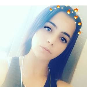 Meet your Posher, Ana